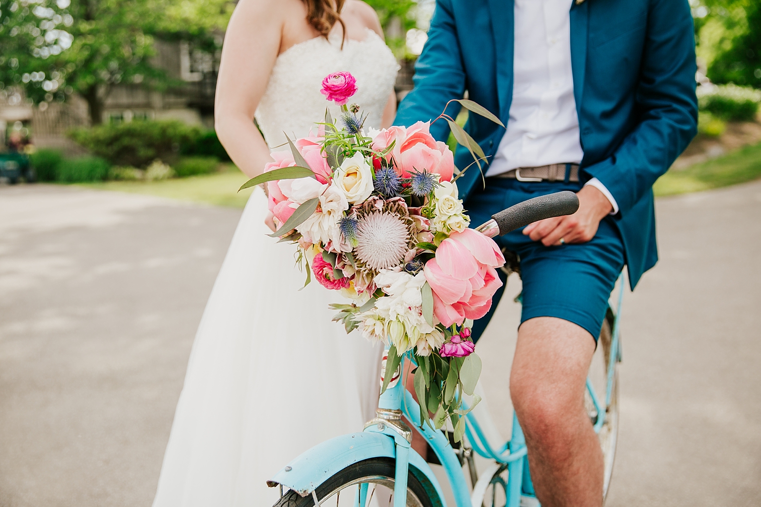 vintage wedding bike