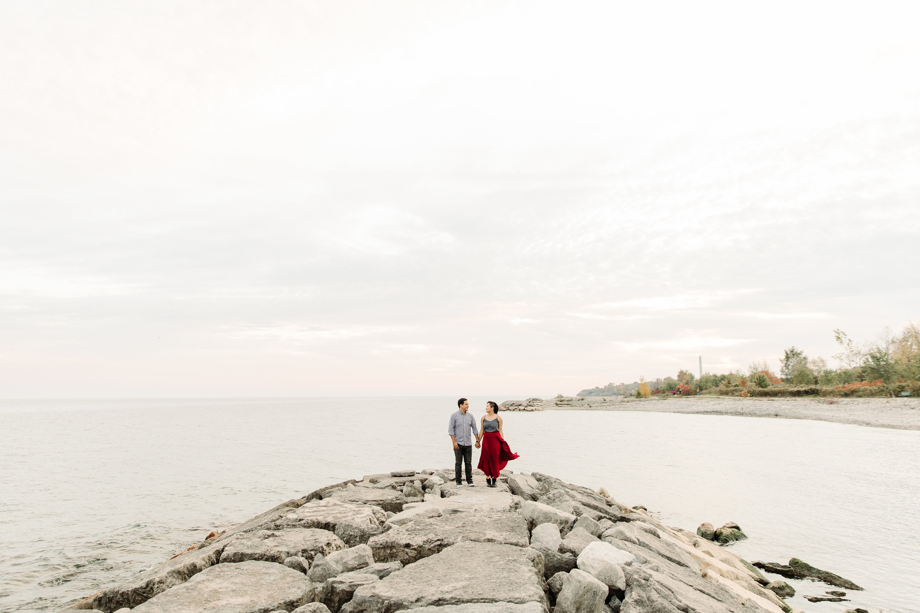 lake engagement photos